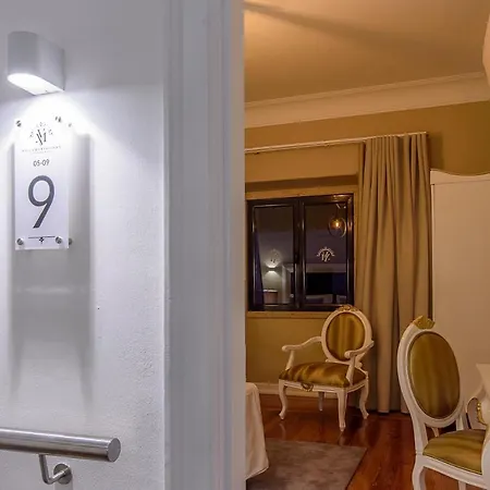 Mariazinha Charming 2*