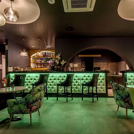 Mariazinha Charming 2* ポルティマン