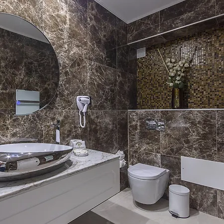 Mariazinha Charming 2* Portimão